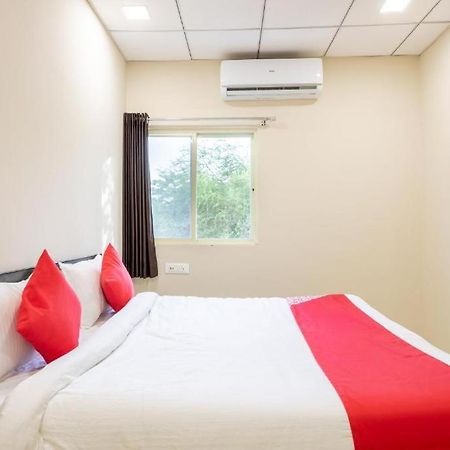 فندق Jagtara Residency إندور المظهر الخارجي الصورة