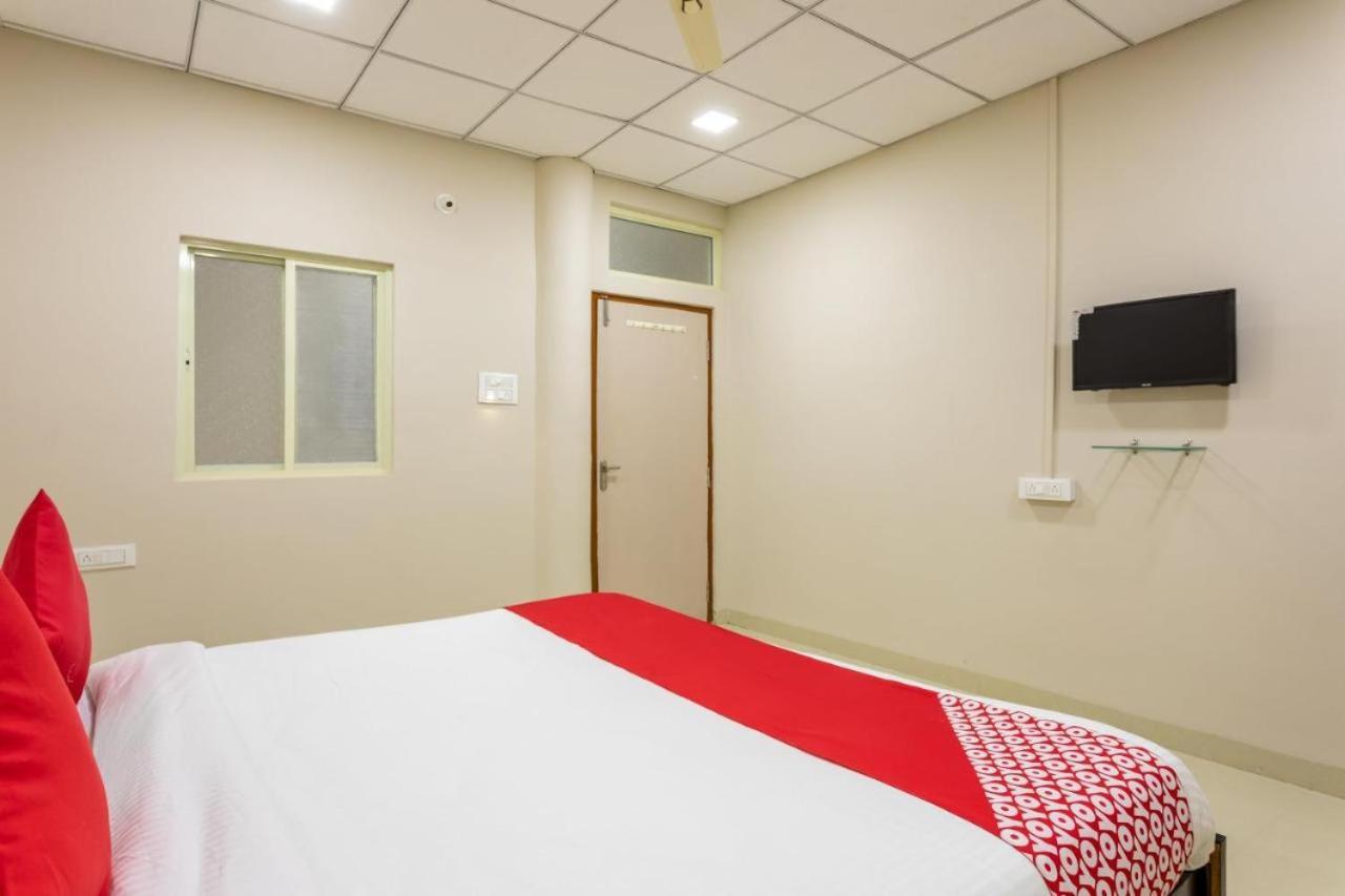 فندق Jagtara Residency إندور المظهر الخارجي الصورة